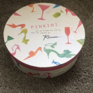 Set of 4 desert plates !EVERYTHING IS 5 FOR $10!